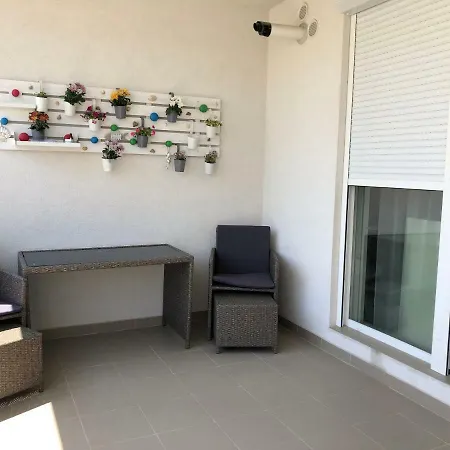 Apartment Miramar Studio *